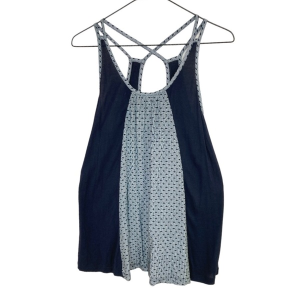 CAbi Cross Back Tank Top - Picture 3 of 12